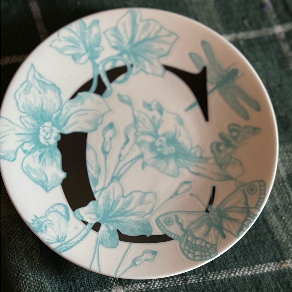 Anthropologie grace C salad plate